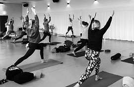 Flow - POWER - Yoga
